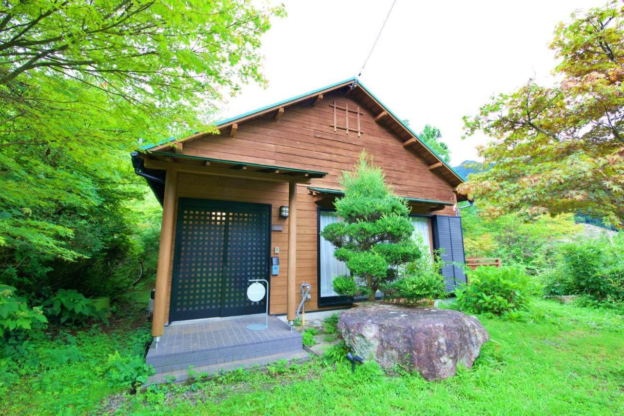 ヴィラ四季の丘 Doshi Exterior photo